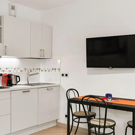 公寓 Les Oranges Five Stars Holidayhouse *