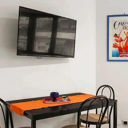 Les Oranges Five Stars Holidayhouse 尼斯