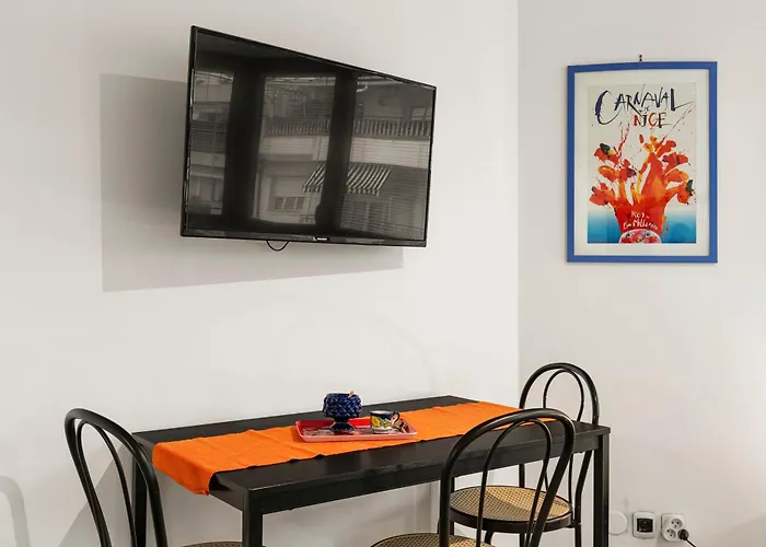 Les Oranges Five Stars Holidayhouse نيس